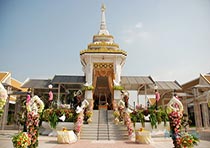 วัดพระศรีมหาธาตุ